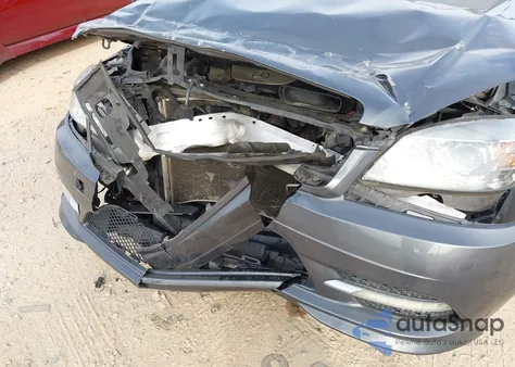 2011 Mercedes-Benz C 300 Sport z USA, uszkodzony, nr VIN WDDGF5EB5BA503921